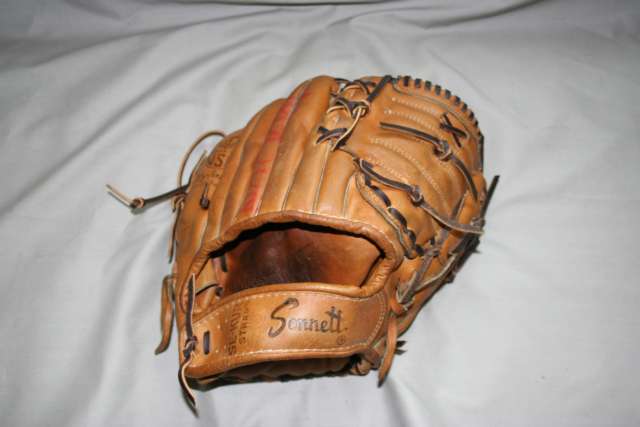 Sonnett 1484 Lightning Model 1 Back